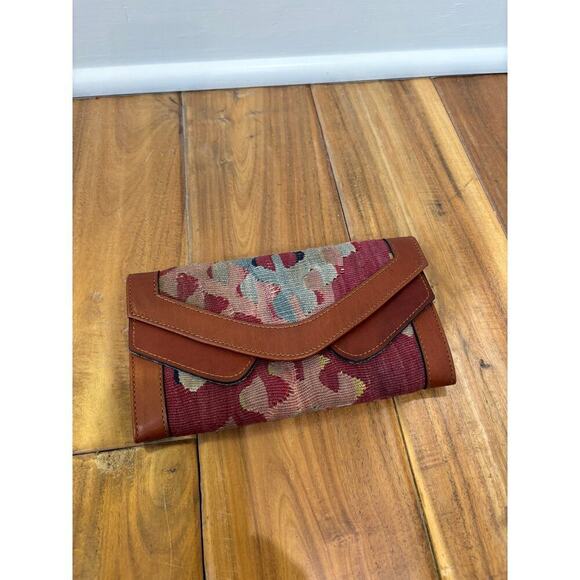 Vintage Kilim Rug and Leather Wallet - Picture 1 of 7
